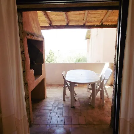 Alba Ruja Apartment