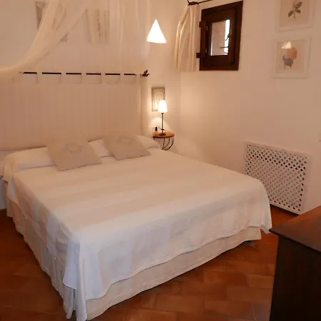 Apartment Alba Ruja *